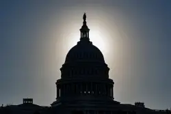 White House budget office prepared for long shutdown standoff