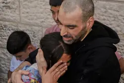 Palestinians celebrate as prisoners are released by Israel under Gaza ceasefire deal